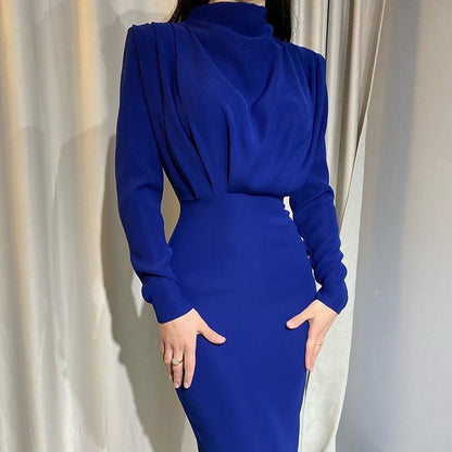 Vestido plisado de manga larga