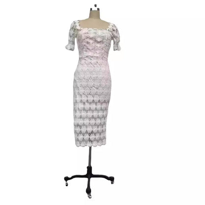 Vestido midi cruzado de encaje