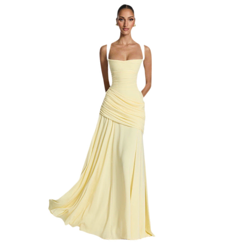 Vestido largo sin mangas de cintura marcada