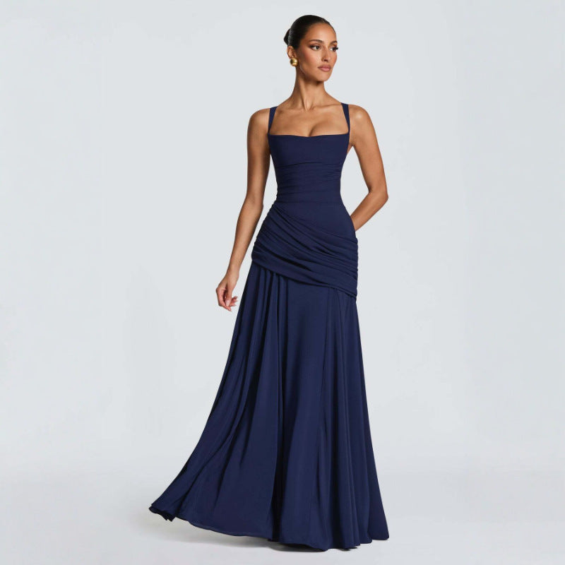 Vestido largo sin mangas de cintura marcada