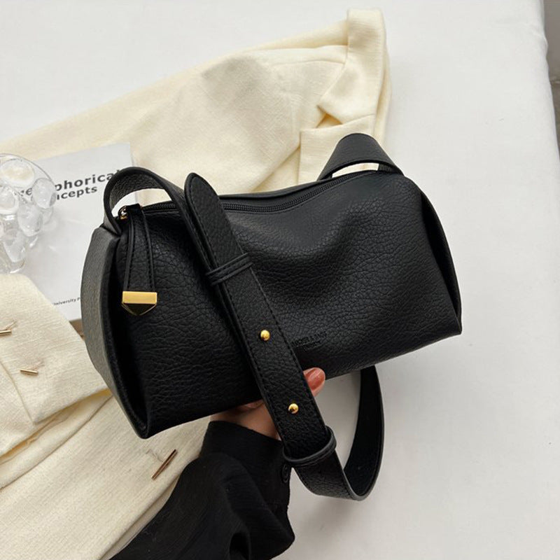 Bolso de hombro con forma de almohada