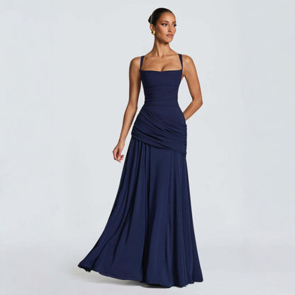 Vestido largo sin mangas de cintura marcada